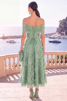Laden Sie das Bild in den Galerie-Viewer, Off-the-shoulder blaues A-Linien-Midi-Blumenkleid mit Schnürung hinten