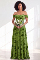 Laden Sie das Bild in den Galerie-Viewer, Off-the-shoulder Fuchsia Samt A-Linie Langes Brautjungferkleid