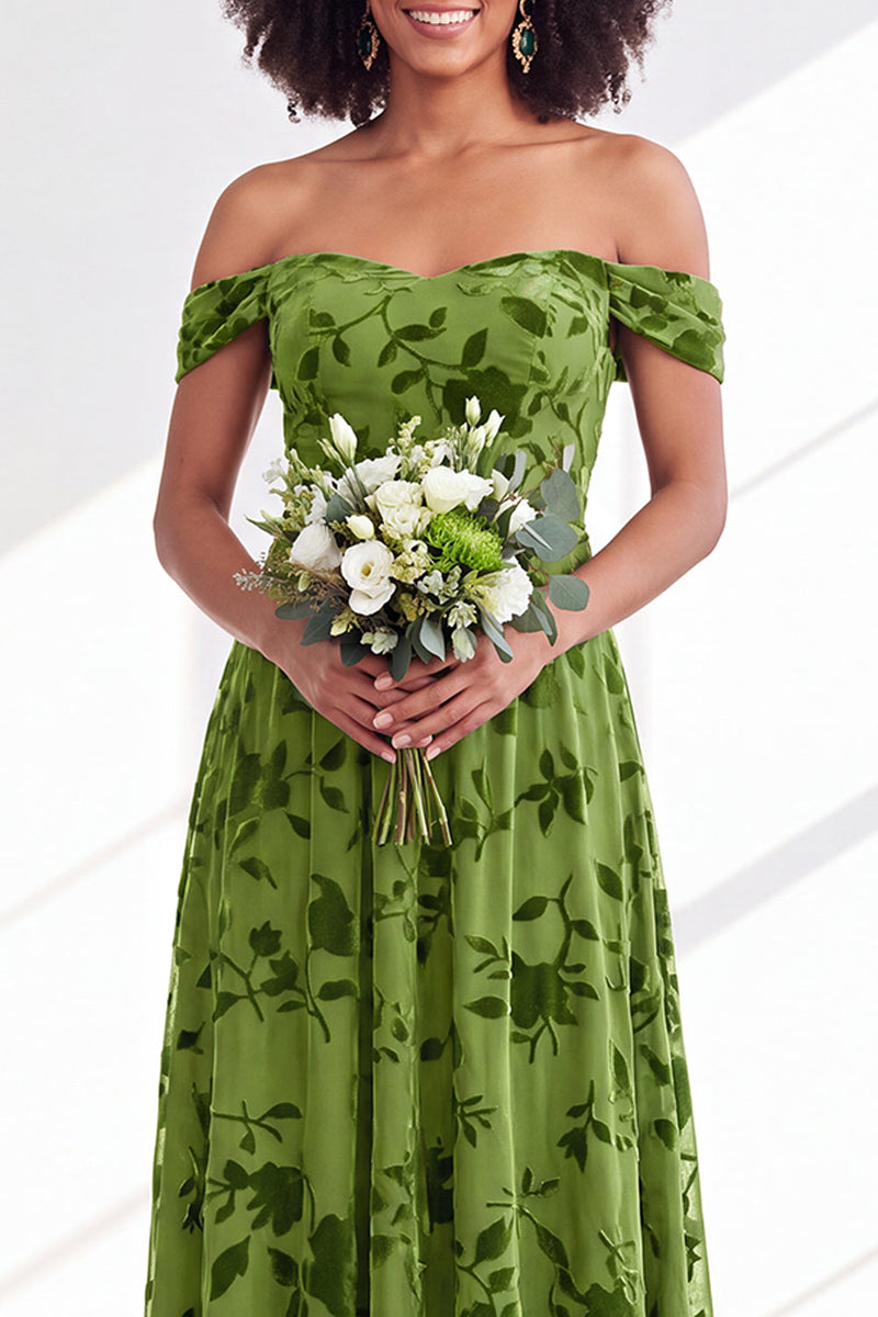 Laden Sie das Bild in den Galerie-Viewer, Off-the-shoulder Fuchsia Samt A-Linie Langes Brautjungferkleid