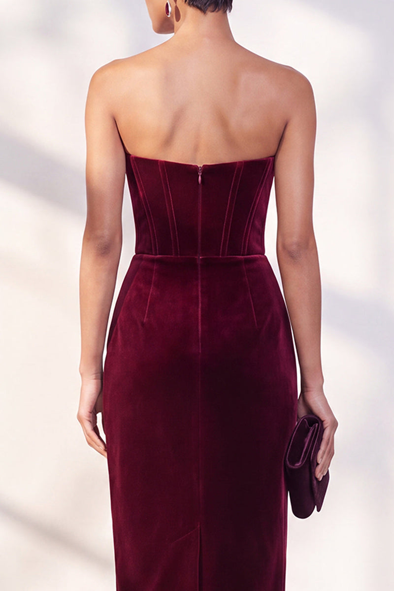 Laden Sie das Bild in den Galerie-Viewer, Burgunderrotes Korsett Sheath Trägerloses Samtkleid