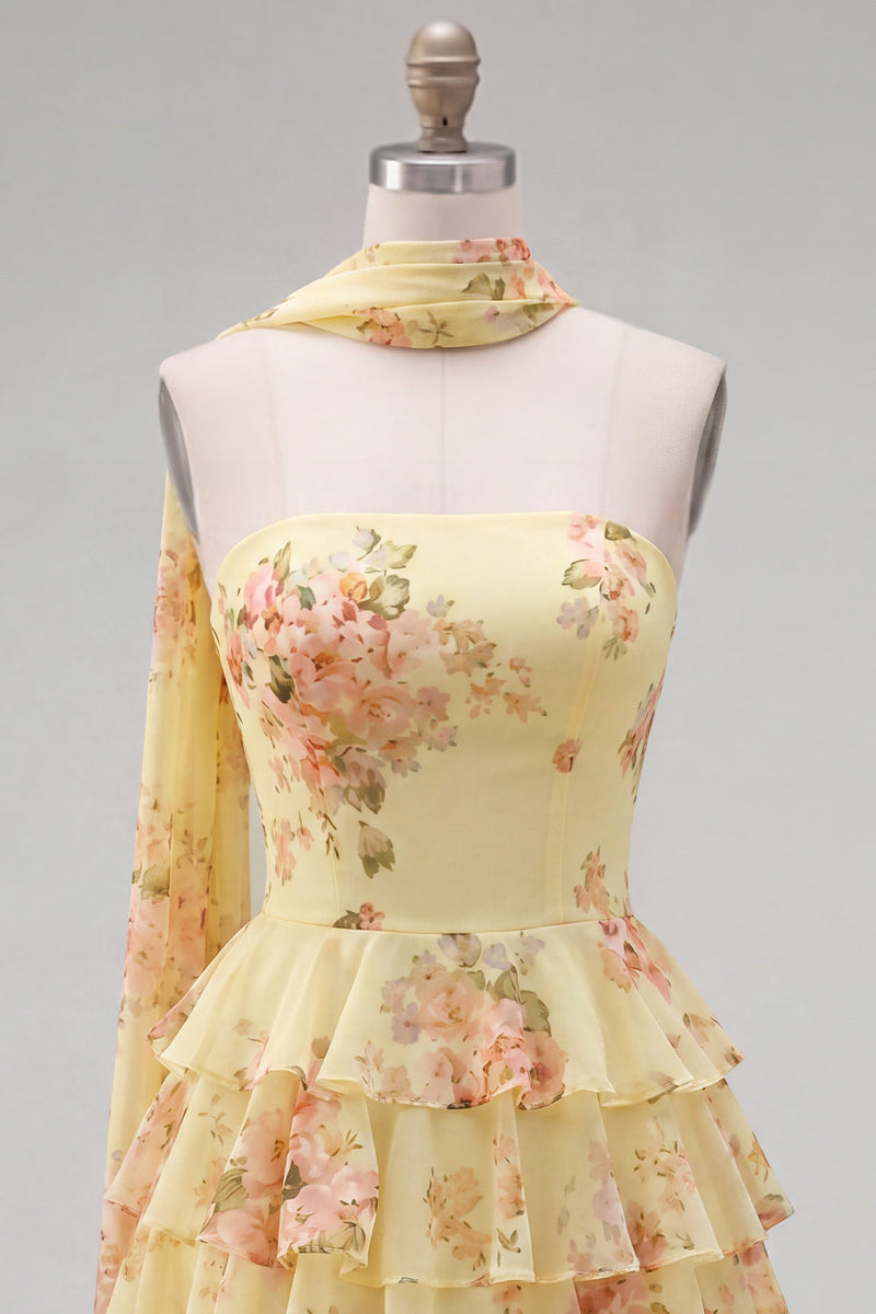 Laden Sie das Bild in den Galerie-Viewer, Gelbes, trägerloses, gestuftes, florales A-Line-Rüschen-Kurz-Homecoming-Kleid