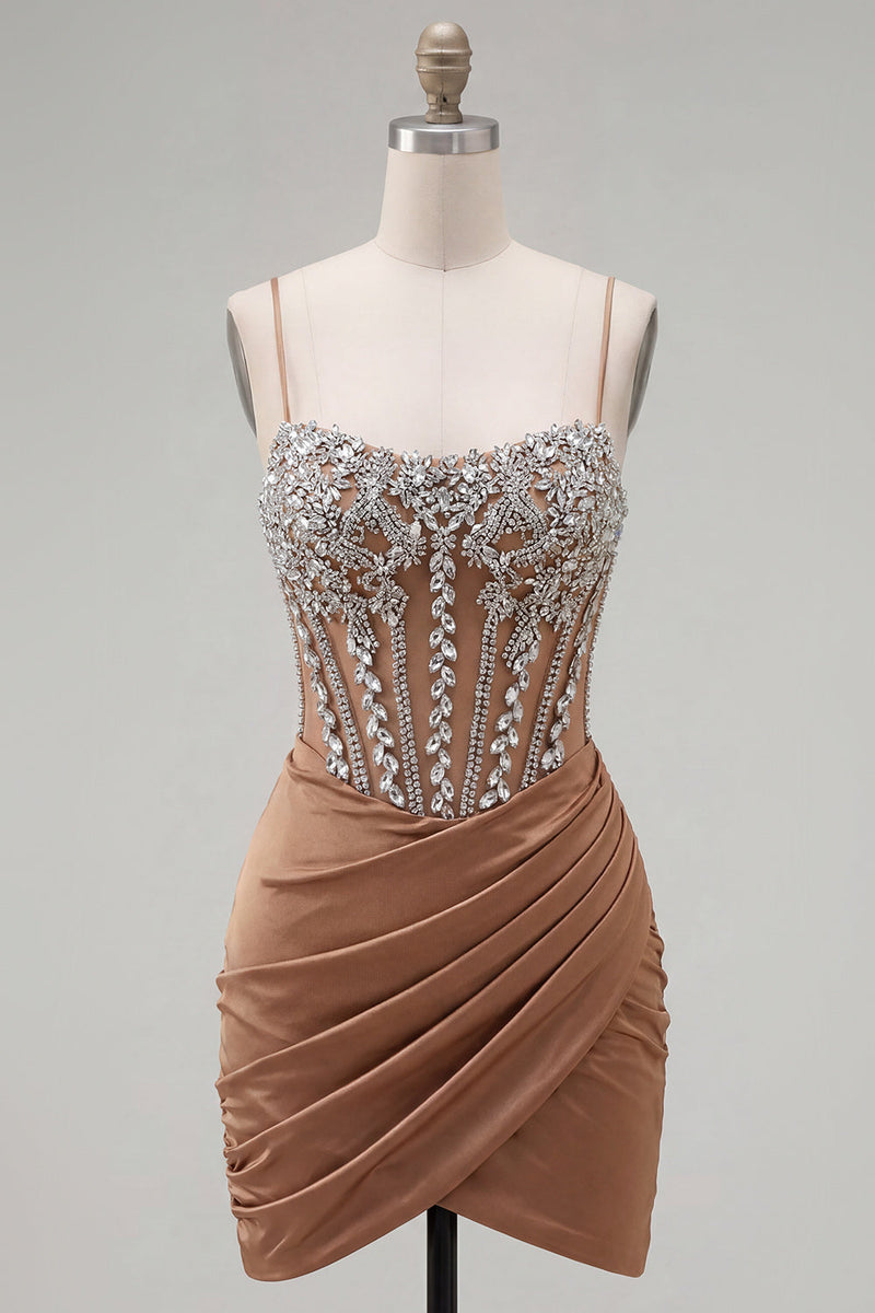 Laden Sie das Bild in den Galerie-Viewer, Khaki Bodycon geraffte Spaghetti-Träger Schnürt Rücken-Homecoming-Kleid mit Perlen