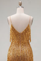 Laden Sie das Bild in den Galerie-Viewer, Golden Bodycon Spaghettiträger – kurzes Homecoming-Kleid mit Fransen