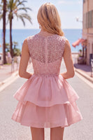 Laden Sie das Bild in den Galerie-Viewer, Gelbes A-Linie Rundhals Stufen Kurzes Abendkleid mit Perlen
