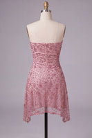 Laden Sie das Bild in den Galerie-Viewer, Trägerloses Dusty Rose Bodycon gerafftes kurzes Homecoming-Kleid mit Perlen