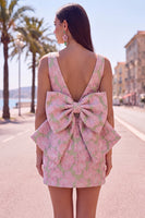 Laden Sie das Bild in den Galerie-Viewer, Pinkgrünes Jacquard Bodycon Bateau-Ausschnitt Blumen-Homecoming-Kleid mit großer Schleife