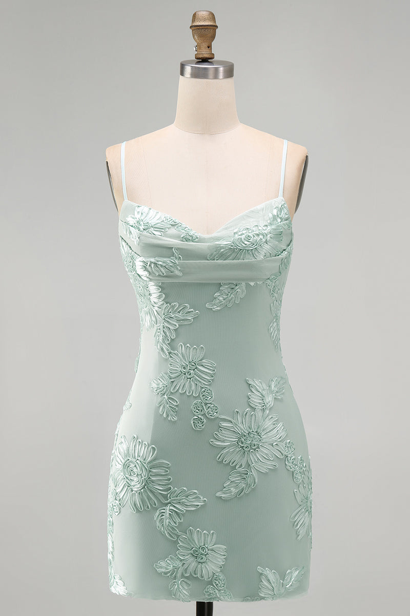 Laden Sie das Bild in den Galerie-Viewer, Gelbes Bodycon Gerafftes Spaghettiträger Blumenstickerei Kurzes Abendkleid