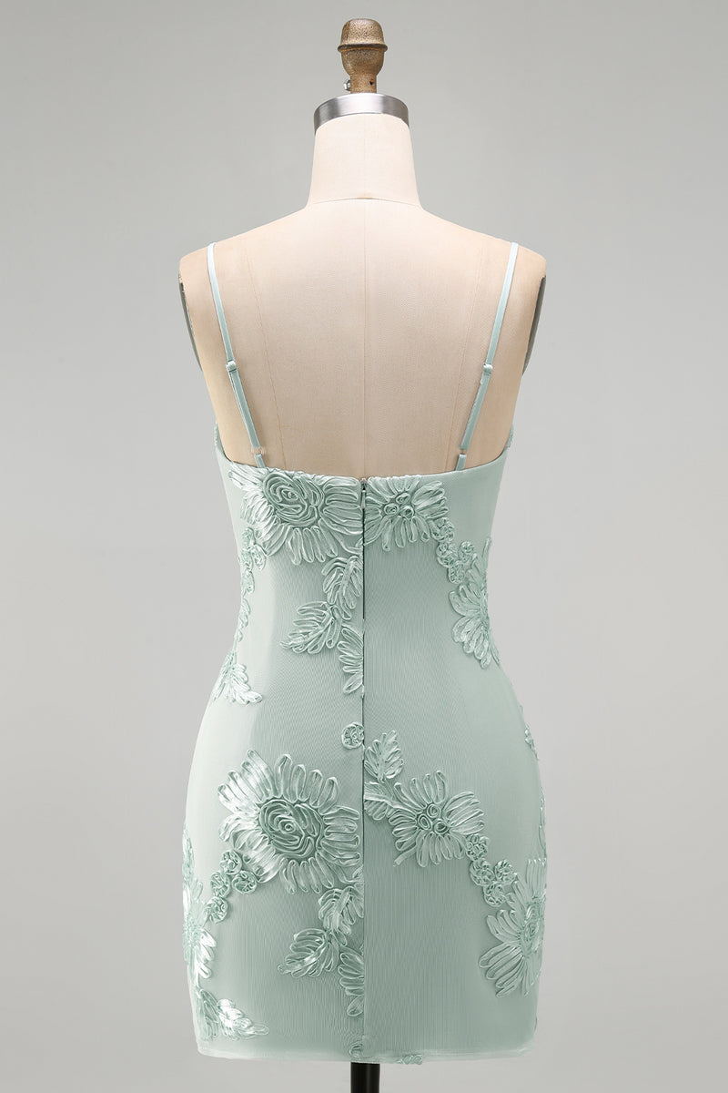 Laden Sie das Bild in den Galerie-Viewer, Gelbes Bodycon Gerafftes Spaghettiträger Blumenstickerei Kurzes Abendkleid