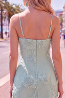 Laden Sie das Bild in den Galerie-Viewer, Gelbes Bodycon Gerafftes Spaghettiträger Blumenstickerei Kurzes Abendkleid