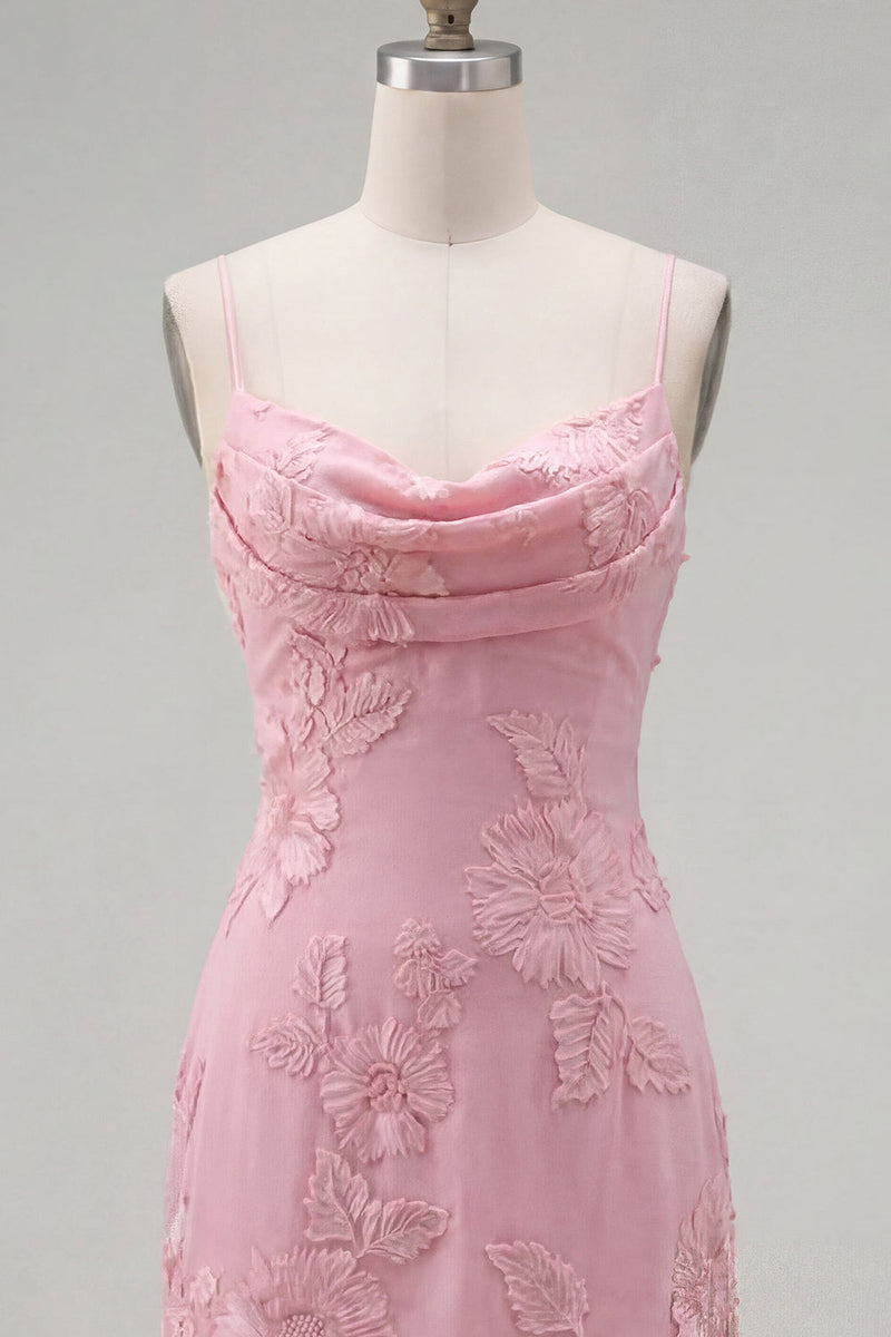 Laden Sie das Bild in den Galerie-Viewer, Gelber Bodycon geraffte Spaghettiträger Blumenstickerei Homecoming-Kleid