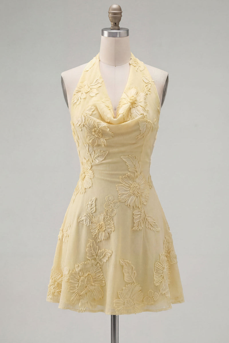Laden Sie das Bild in den Galerie-Viewer, A-Linie gelbes Neckholder-Kurzhaus-Heimkehrkleid ohne Rücken mit floraler Stickerei