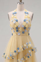 Laden Sie das Bild in den Galerie-Viewer, Aprikosen-Neckholder-A-Linien-gestuftes, gerüschtes kurzes Homecoming-Kleid mit 3D-Blumen