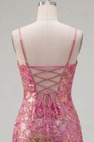 Laden Sie das Bild in den Galerie-Viewer, Dunkelgrünes Bodycon Floral-Rüschen-Kurzes Homecoming-Kleid mit Spitze auf dem Rücken