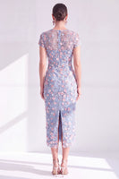 Laden Sie das Bild in den Galerie-Viewer, Blaues Geblümtes Bodycon Rundhals Appliquierung Midi Mutter der Braut Kleid mit Schlitz