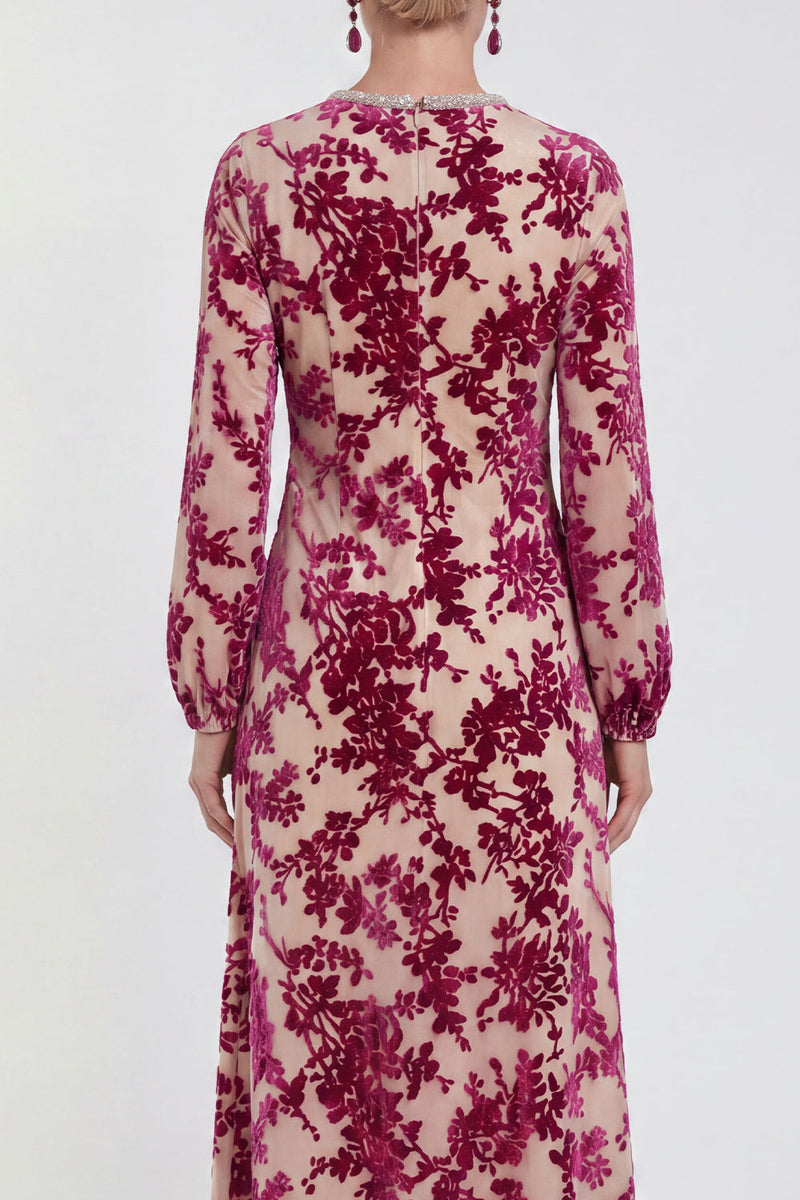 Laden Sie das Bild in den Galerie-Viewer, Fuchsia A-Linie Rundhals Samt Blumen Midi Mutter der Braut Kleid mit langen Ärmeln
