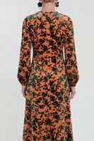 Laden Sie das Bild in den Galerie-Viewer, Fuchsia A-Linie Rundhals Samt Blumen Midi Mutter der Braut Kleid mit langen Ärmeln