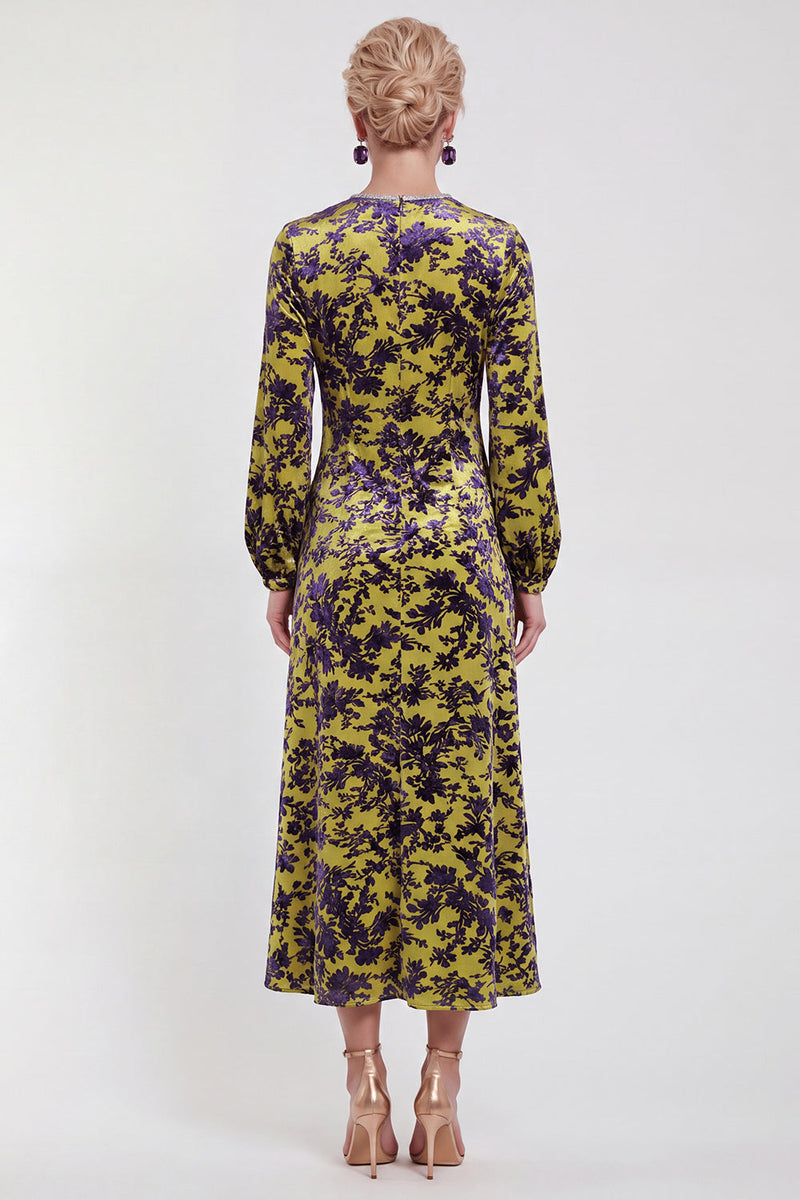 Laden Sie das Bild in den Galerie-Viewer, Fuchsia A-Linie Rundhals Samt Blumen Midi Mutter der Braut Kleid mit langen Ärmeln