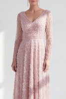 Laden Sie das Bild in den Galerie-Viewer, A-Linie Dunkelviolettes V-Ausschnitt Langes Kleid der Mutter der Braut mit langen Ärmeln