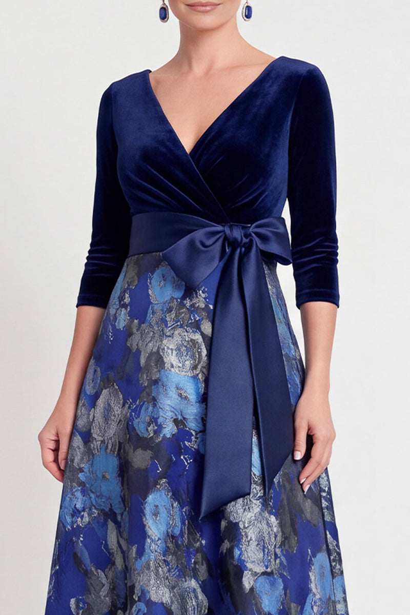 Laden Sie das Bild in den Galerie-Viewer, Blaues A-Linie V-Ausschnitt Langes Mutter der Braut Kleid mit 3/4-Ärmeln