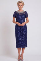 Laden Sie das Bild in den Galerie-Viewer, Glitzerndes Schwarzes Pailletten Runden Ausschnitt Bodycon Midi Mutter-der-Braut-Kleid mit Perlen