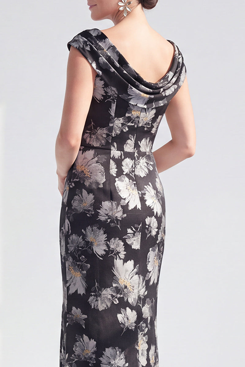 Laden Sie das Bild in den Galerie-Viewer, Meerjungfrauen Schwarzes Blumen Langes Mutter der Braut Kleid mit Schlitz