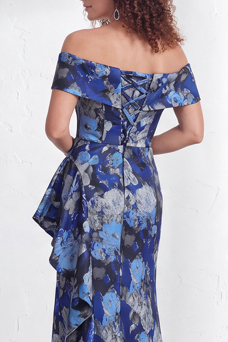 Laden Sie das Bild in den Galerie-Viewer, Off-the-shoulder Meerjungfrauen Schwarzes Blumen Rüschen Mütter der Braut Kleid mit Schlitz
