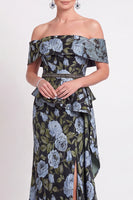 Laden Sie das Bild in den Galerie-Viewer, Blaues Schulterloses Meerjungfrauen Blumen Rüschen Langes Mutter-der-Braut-Kleid mit Schlitz