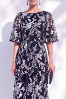 Laden Sie das Bild in den Galerie-Viewer, Salbeigrünes Blumen Meerjungfrauen Bateau-Hals Gerafftes Langes Mutter der Braut Kleid mit Schärpe