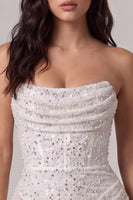 Laden Sie das Bild in den Galerie-Viewer, Trägerloses Bodycon Korsett Kleines weißes Kleid mit Pailletten