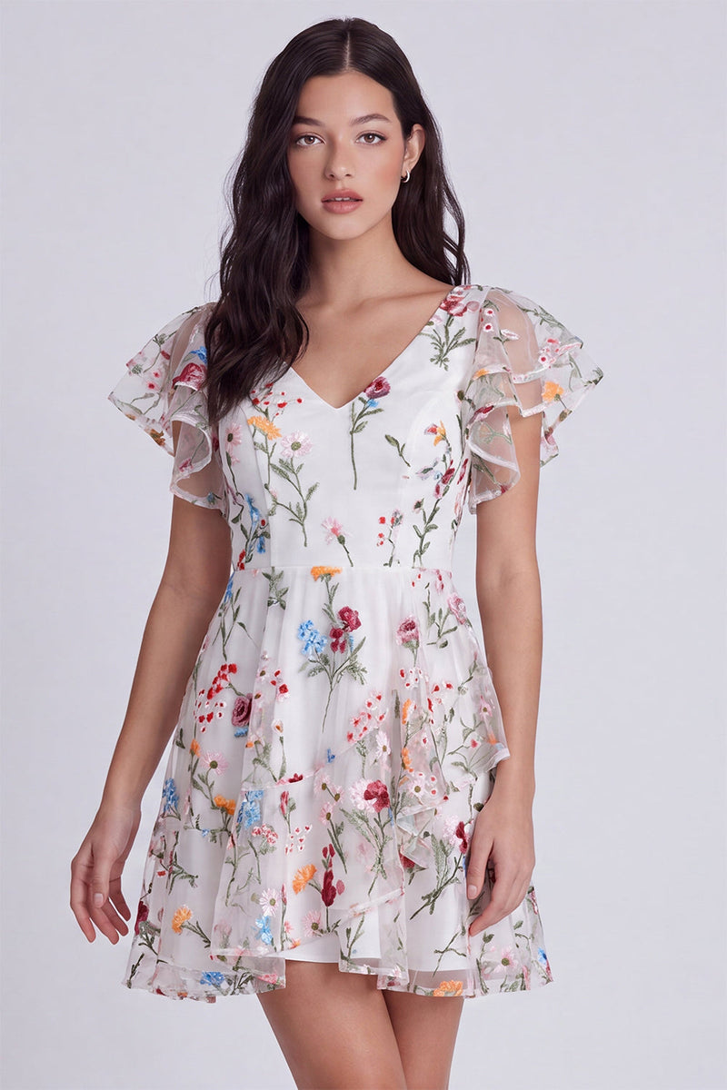 Laden Sie das Bild in den Galerie-Viewer, Elfenbein Blumen A-Linie Standesamt Kleid mit V-Ausschnitt und Rüschen