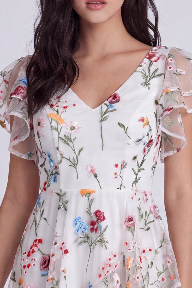 Laden Sie das Bild in den Galerie-Viewer, Elfenbein Blumen A-Linie Standesamt Kleid mit V-Ausschnitt und Rüschen