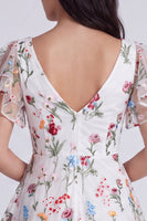 Laden Sie das Bild in den Galerie-Viewer, Elfenbein Blumen A-Linie Standesamt Kleid mit V-Ausschnitt und Rüschen