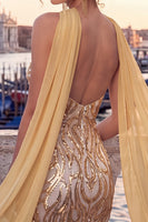 Laden Sie das Bild in den Galerie-Viewer, Goldene Trägerloses Pailletten Bodycon Kurzes Abendkleid mit Schlitz