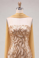 Laden Sie das Bild in den Galerie-Viewer, Goldene Trägerloses Pailletten Bodycon Kurzes Abendkleid mit Schlitz