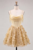 Laden Sie das Bild in den Galerie-Viewer, Gelbes Korsett Gerafftes Florale Spaghettiträger A-Linie Kurzes Abendkleid mit Perlenbesatz