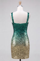 Laden Sie das Bild in den Galerie-Viewer, Glitzerndes Grünes und Goldenes Bodycon Quadrathals Pailletten Kurzes Abendkleid mit Schlitz