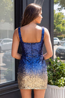 Laden Sie das Bild in den Galerie-Viewer, Glitzerndes Grünes und Goldenes Bodycon Quadrathals Pailletten Kurzes Abendkleid mit Schlitz