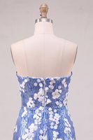Laden Sie das Bild in den Galerie-Viewer, Trägerloses blaues Bodycon-Pailletten-Kurzes Homecoming-Kleid mit Rüschen