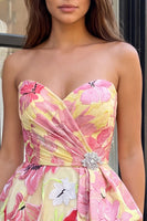 Laden Sie das Bild in den Galerie-Viewer, Rosa A-Linie Sweetheart Sweetheart Flower, gerafftes Homecoming-Kleid mit Perlen