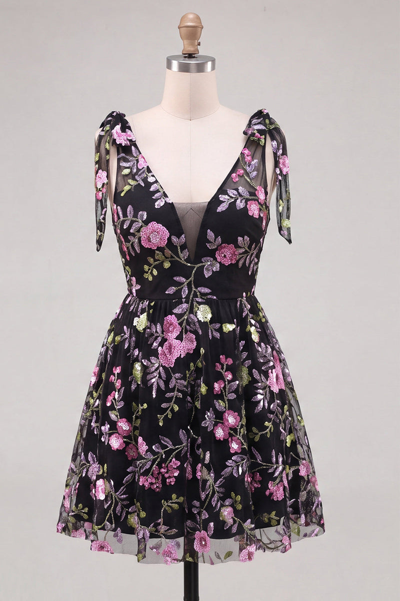 Laden Sie das Bild in den Galerie-Viewer, A-Linie schwarzes V-Ausschnitt Blumenpailletten-Homecoming-Kleid