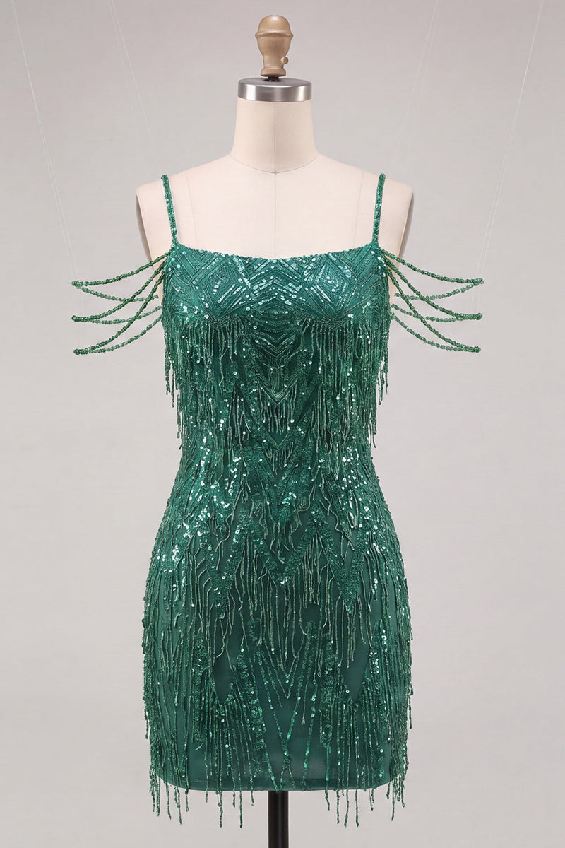 Laden Sie das Bild in den Galerie-Viewer, Cold Shoulder dunkelgrüne Pailletten Bodycon Kurzes Homecoming-Kleid mit Fransen