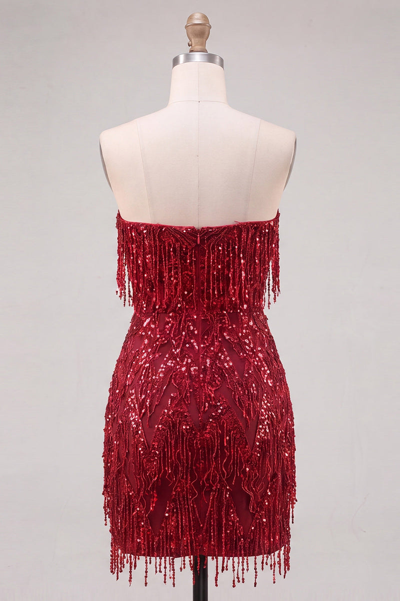 Laden Sie das Bild in den Galerie-Viewer, Trägerloses, burgunderrotes Bodycon mit Fransen und kurzem Homecoming-Kleid mit Pailletten