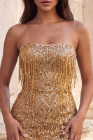 Laden Sie das Bild in den Galerie-Viewer, Trägerloses, burgunderrotes Bodycon mit Fransen und kurzem Homecoming-Kleid mit Pailletten