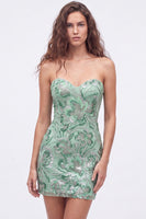 Laden Sie das Bild in den Galerie-Viewer, Trägerloses Grünes Bodycon Pailletten Kurzes Abendkleid mit Schnürung