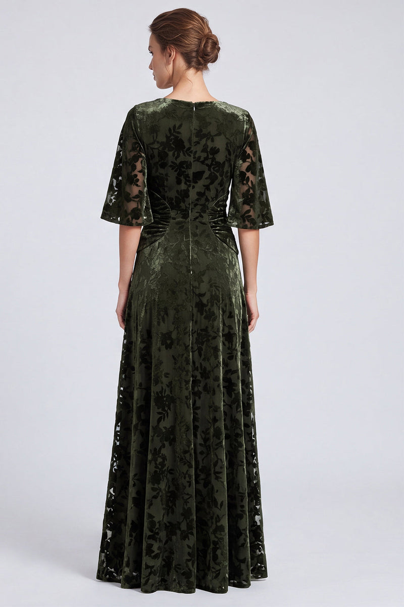 Laden Sie das Bild in den Galerie-Viewer, A-Linie Olive V-Ausschnitt Samt Langes Festkleid mit halben Ärmeln
