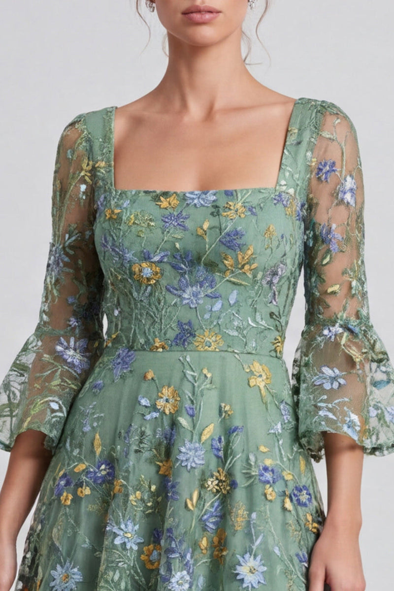 Laden Sie das Bild in den Galerie-Viewer, Staubiges Salbei A-Linie Floral Quadrathals Midi Festkleid mit ausweitenden Ärmeln