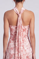 Laden Sie das Bild in den Galerie-Viewer, Rosa Meerjungfrauen Samt Neckholder Maxi Blumenkleid mit Schlitz