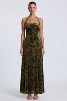Laden Sie das Bild in den Galerie-Viewer, Halter-Ausschnitt A-Linie Olive Samt Langes Festkleid mit Blumen