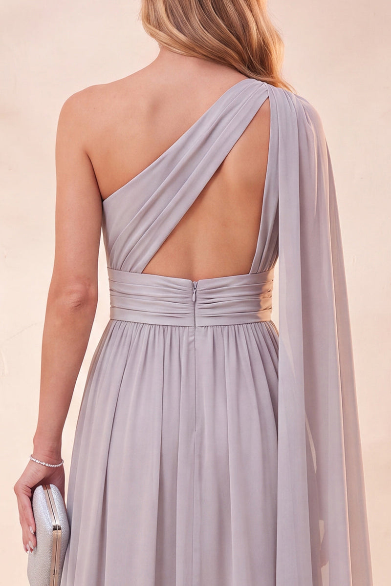 Laden Sie das Bild in den Galerie-Viewer, Einschulteriges Hellgraues A-Linie Chiffon Maxi-Kleid mit Schlitz