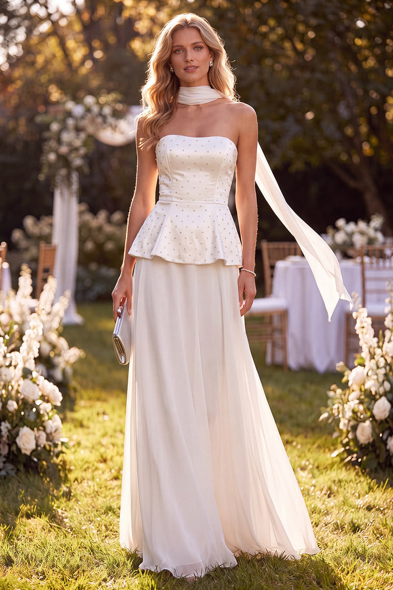 Laden Sie das Bild in den Galerie-Viewer, Hellviolettes Trägerloses A-Linie Chiffon Maxikleid mit Perlen